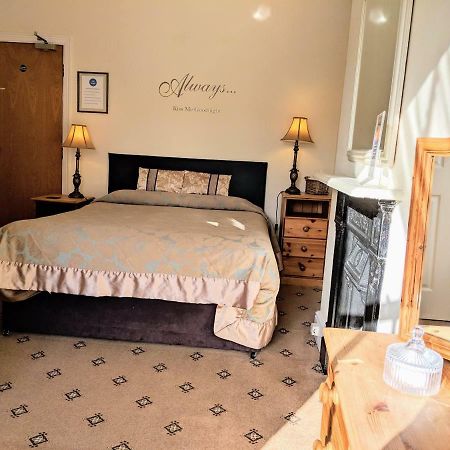 Chester Brooklands Bed & Breakfast Buitenkant foto