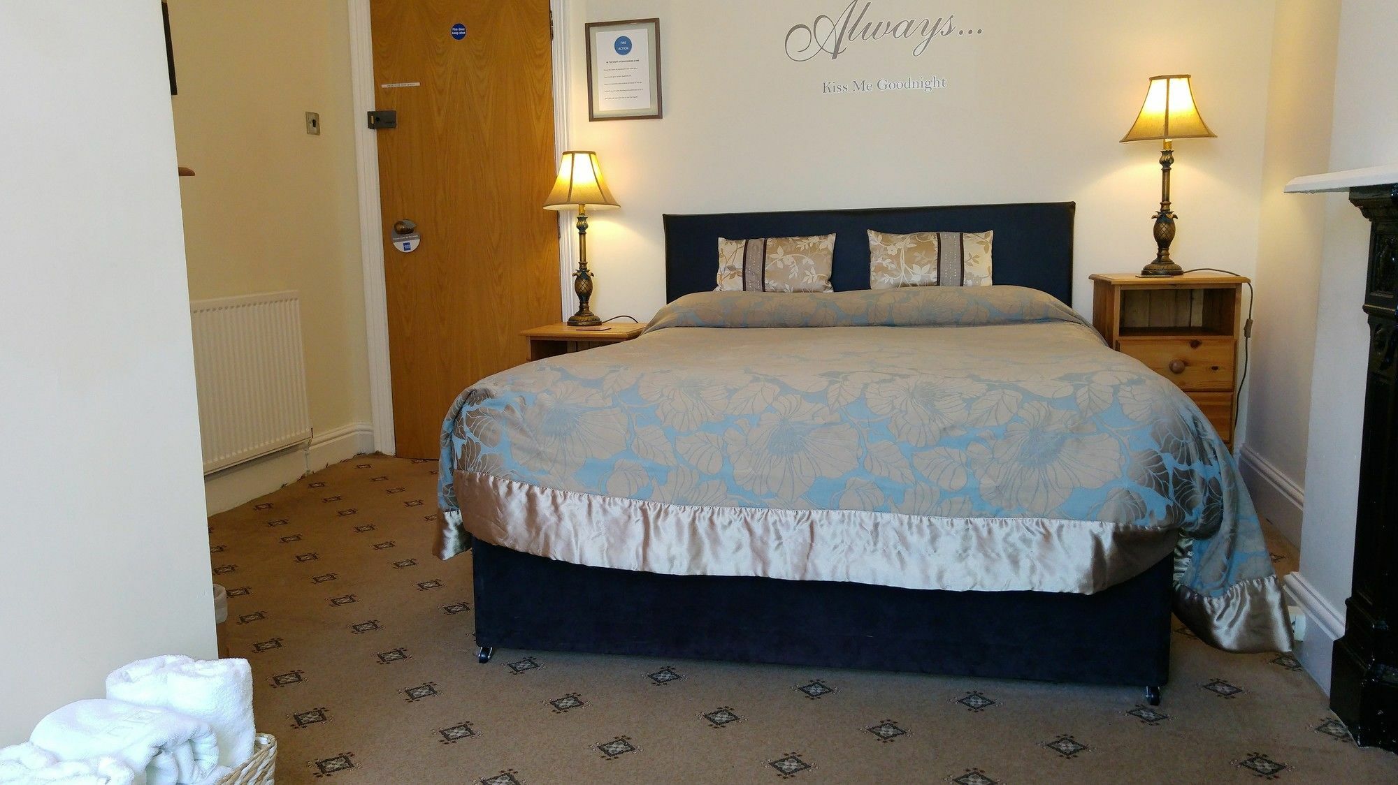 Chester Brooklands Bed & Breakfast Buitenkant foto